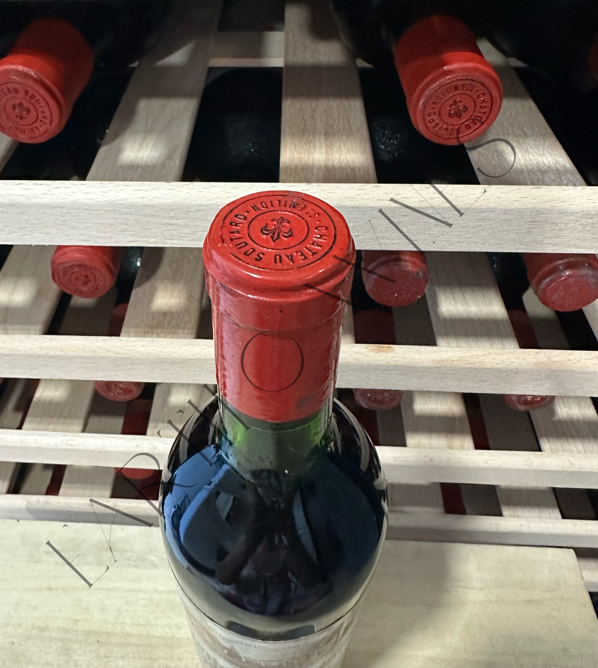 ワイン Chateau Soutard Grand cru 1976 Buy Château Soutard Grand Cru Classé 1976 (lot: B2140457-8615)